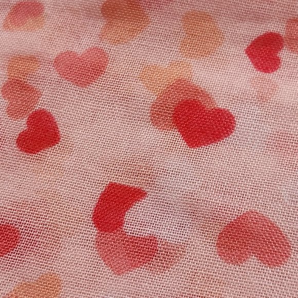 NEW Pink scarf with hearts - Picture 4 of 5